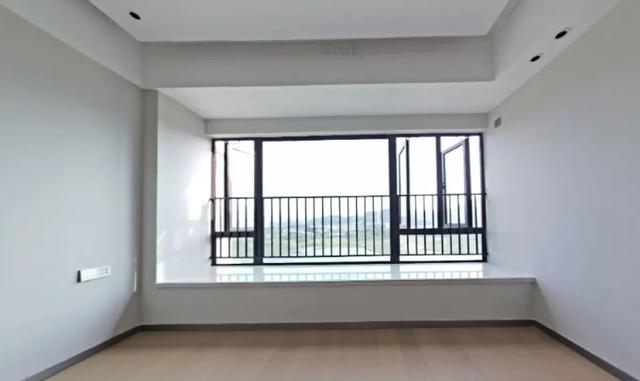 飘窗窗台用什么材质好?