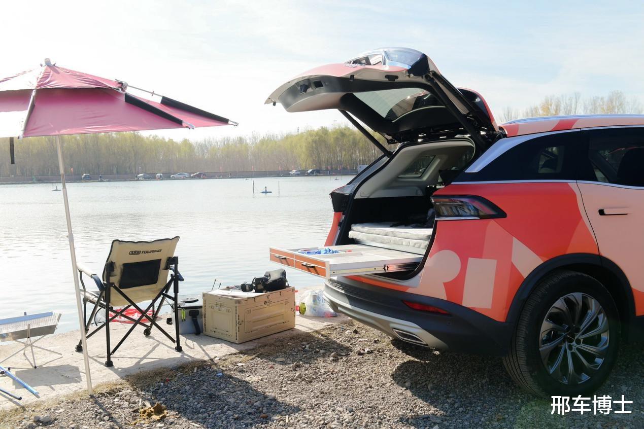 北汽集团|钓鱼迷们的好帮手：北京汽车推出北京X7渔乐版