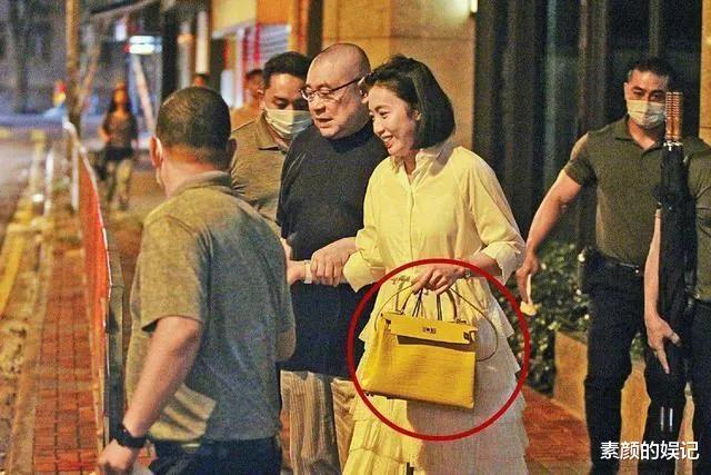 刘銮雄|刘銮雄老了变和善,被曝拍卖77个爱马仕包包共1500万,用来做公益