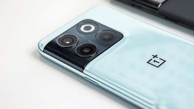 iQOO 11领衔 那些主打性能的手机推荐