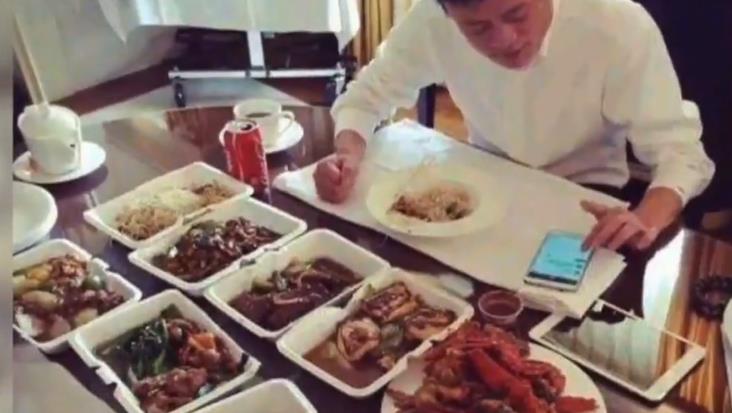 马云|马云那么有钱，为什么像吃不饱饭一样那么瘦？比尔盖茨告诉你答案