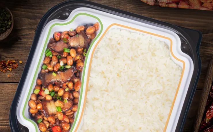 一家三口吃自热火锅中毒!自热类食品还能吃吗?远比你想的更危险