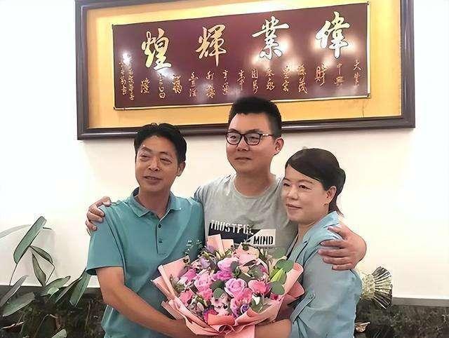 家人安好，便是晴天！田静分享姚威带娃画面，首度回应与许敏矛盾