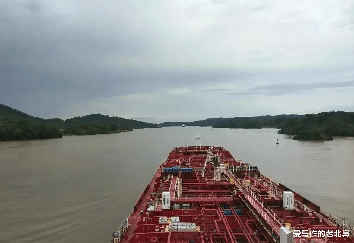 船员|海员这个职业遭人嫌弃,难道上万的工资不香了吗?