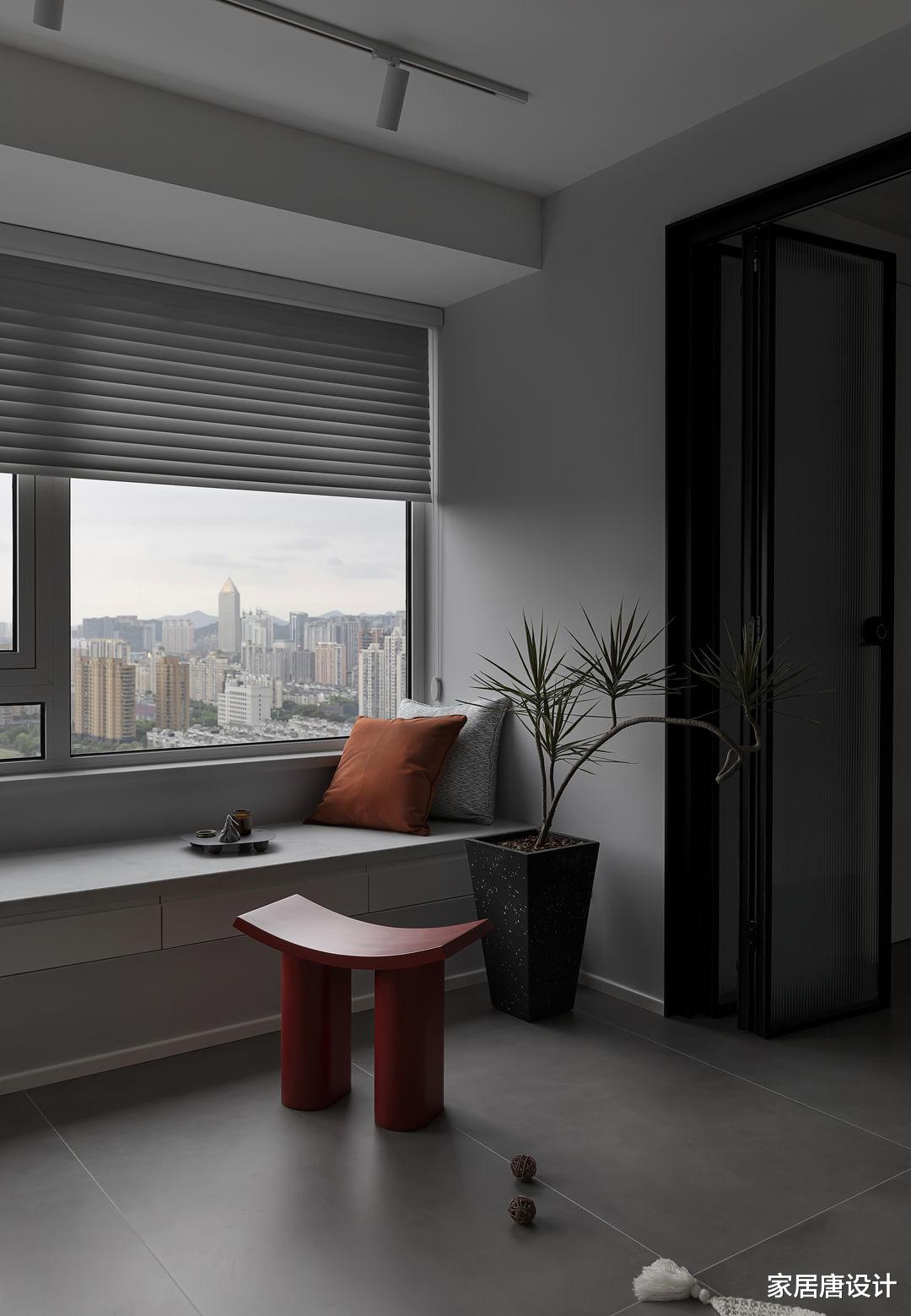 胆大心细的业主，装修全程未出现，没想到效果竟也很好