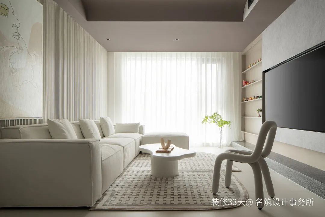 装修设计:102平现代简约奶油色柔美两居