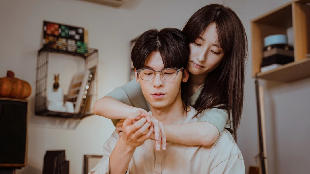 想见你|《想见你》电影版丢了剧版的“命定感”