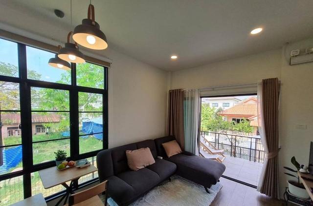 老家盖2层半小楼,一楼架空当车库厨房,院子里种菜能吃能卖!