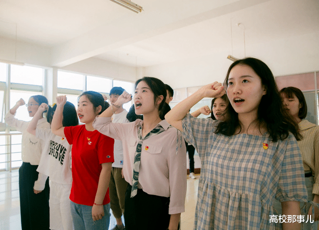 大学生|公务员开辟“多元化”招聘途径，招考不再是唯一了，大学生别错过