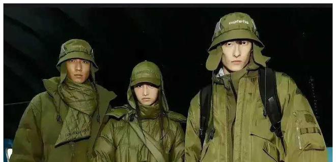 李宁|李宁官方女主播直播间反水，明星代言人华晨宇跪舔，一句话惹众怒