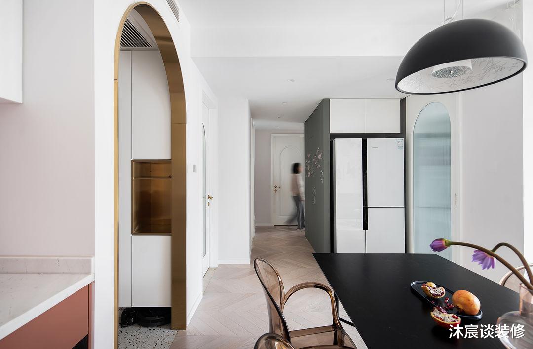 难怪这么多人喜欢北欧风,看完她的新家,彻底被迷住,精致又实用