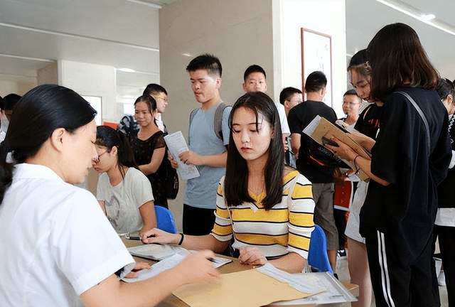 华为|华为员工薪资等级表曝光，揭露985学生的高配人生，让人羡慕不已