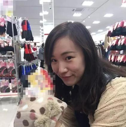 刘鑫和律师的迷之自信:直播时感受到18万人的支持和鼓励!