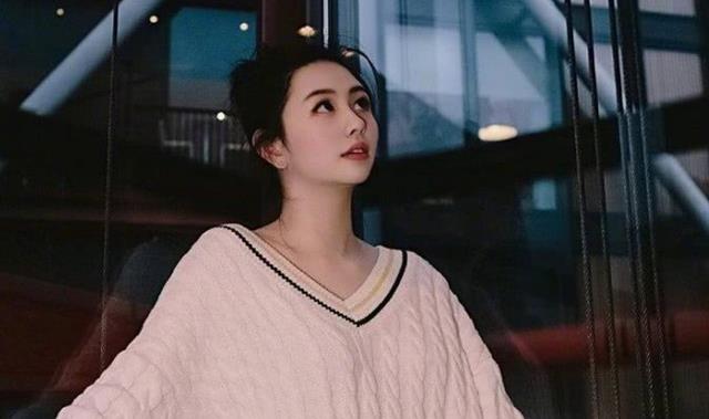 房产|娱乐圈里的星二代：有人16岁名下房产无数，有人基因强大美出天际