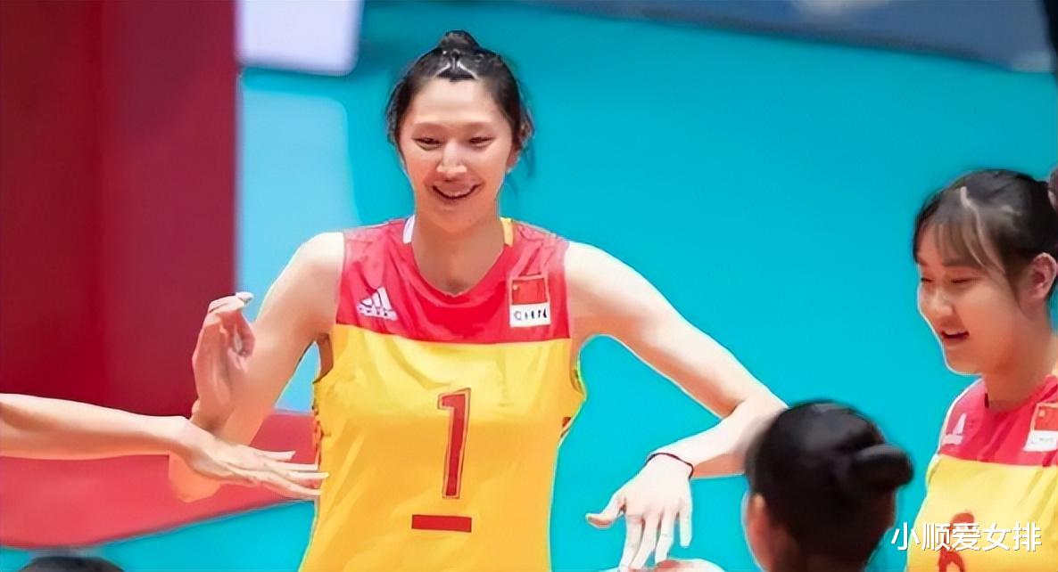 蔡斌|给蔡斌点赞！江苏女排两新星“被弃”，一人曾被赞是朱婷接班人！