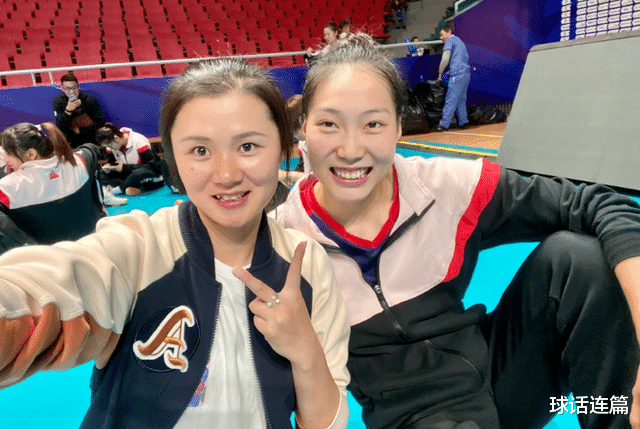 女排|恭喜！女排1米89女神公布当妈喜讯，曾被评为十大美女颜值颇高