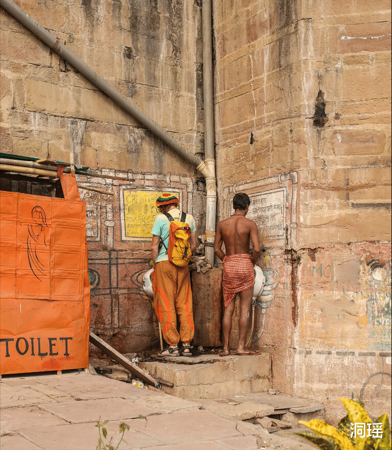 印度|印度“重口味”博物馆,展示了各种各样的马桶,游客:感觉有怪味