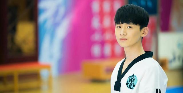 胡冰卿|重温胡冰卿最好的剧,《旋风少女》依旧让人热血沸腾,杨洋真带感