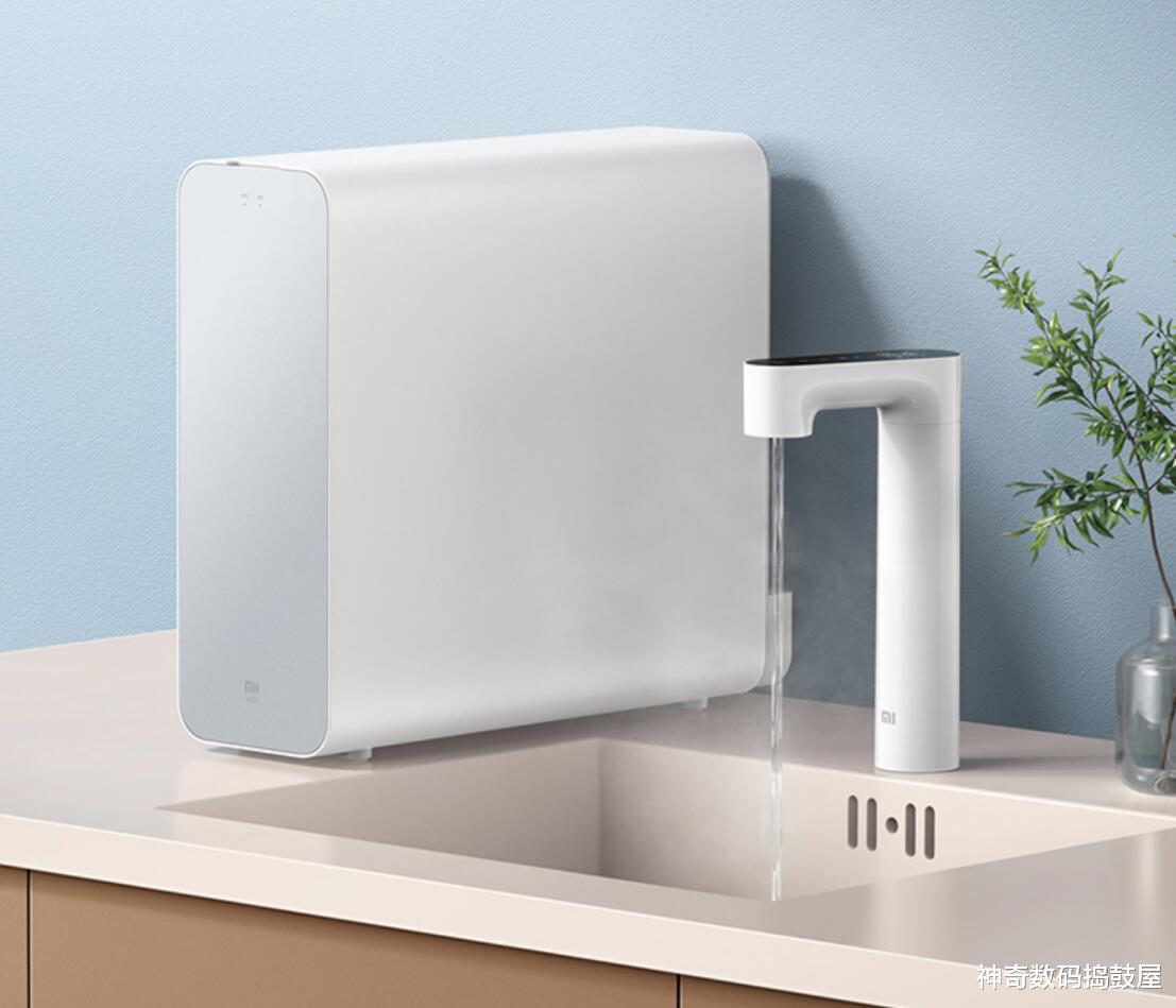 净水器|家里厨房选择即开即的热净水器,能有多方便?小米即热净水器Q600