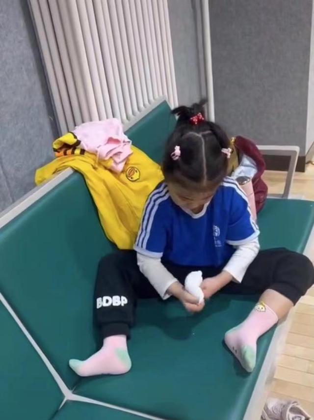 王楠|富人的孩子早当家！王楠的女儿自理能力强，一句话把富豪老爸逗乐