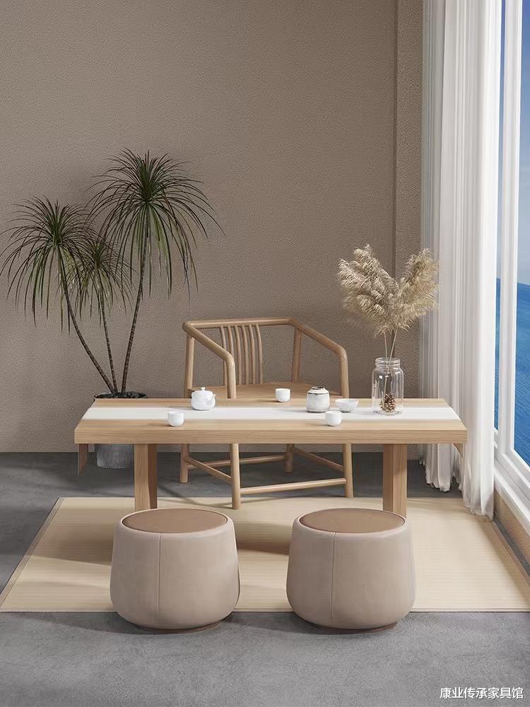 新中式设计,把桌椅搬进阳台,让生活更轻松惬意