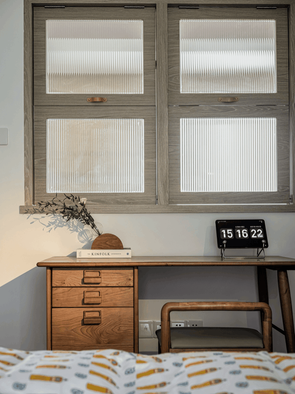 走进她家，才知道什么叫越简单越耐看，全屋不吊顶无主灯，超美！