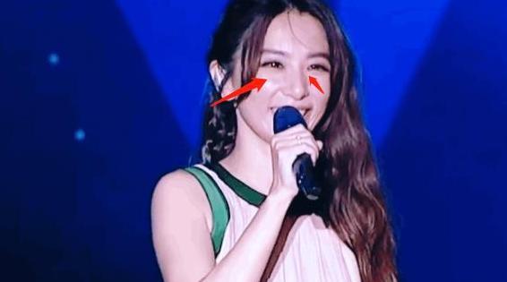 田馥甄|田馥甄立场危机解除！央妈放作品力挺，离岛也没删，炎亚纶被冷落