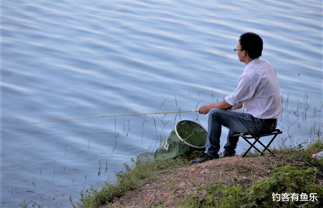 |野钓时调四钓二与调平钓二哪种调漂方法更好?
