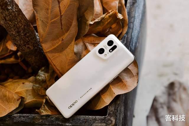 黑科技|稳居全球第四！OPPO势头强劲，黑科技创新成最大助力