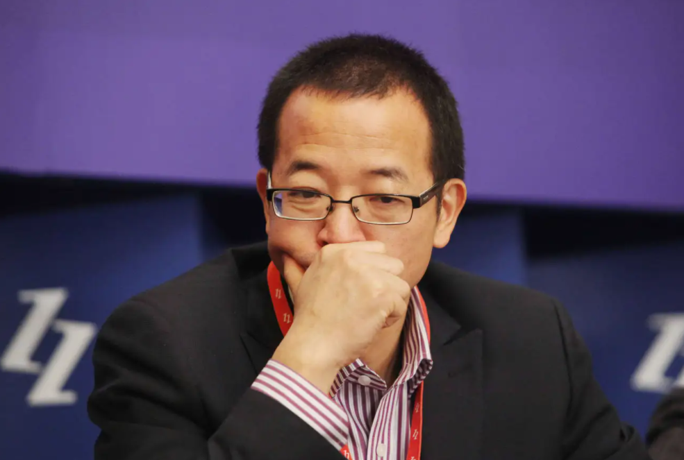 俞敏洪|俞敏洪暴露资本本性? 称大学生成利己主义者, 上大学不能光为找工作