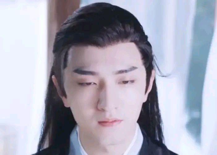 男神|在流量当道的娱乐圈，那些号称“神颜”的男神，颜值真的扛得住吗