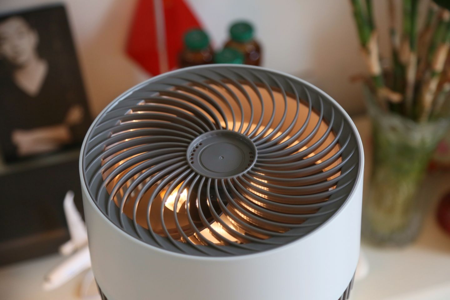 大宇落地灯循环风扇,改善室内微气候