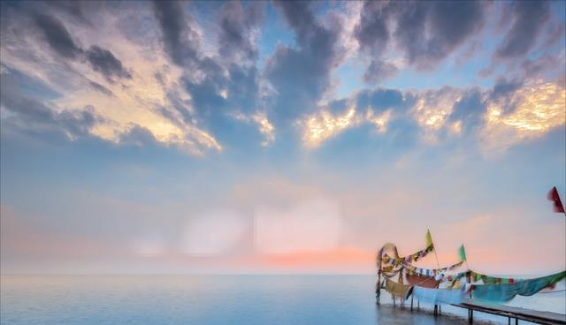 平遥古城|藏在青藏高原的美景地，高山环绕，面积超大，古称卑禾羌海！