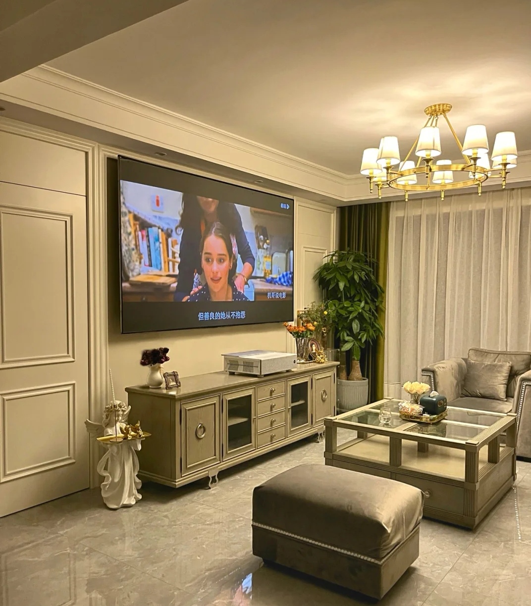 装了3套房子才发现,客厅坚持这“6不装”,反而更实用