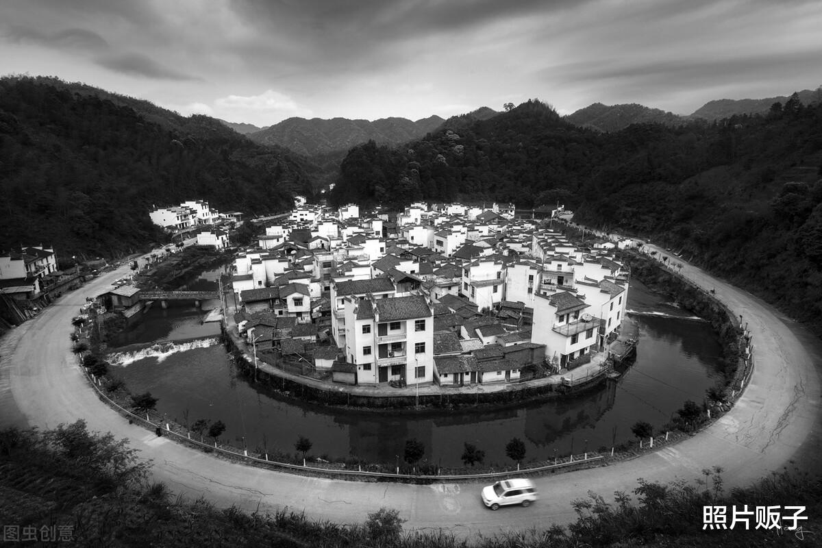 格调不够黑白来凑！黑白照片怎么拍？这4个摄影技巧你要会