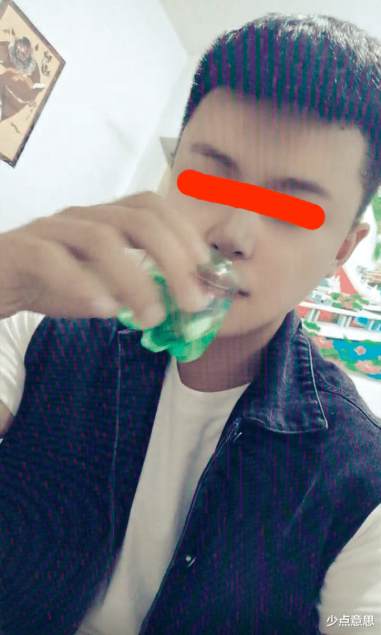 27岁男子曝光妻子:结婚4年什么都不会,每天就是抽烟喝酒玩手机