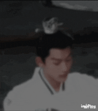 男团|这是什么男团成员？林一少年感银发造型，颜值吊打南韩男团门面！