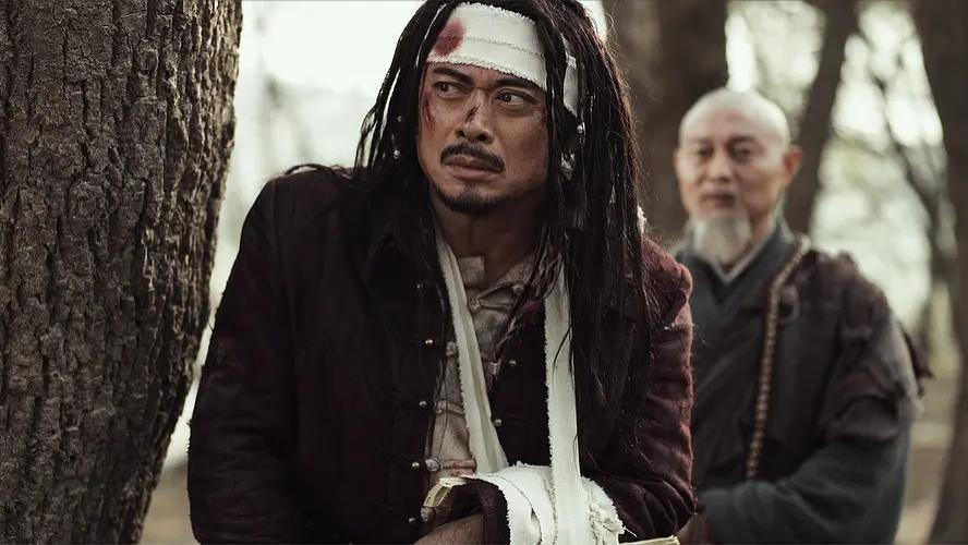 元彪|女演员卖肉打擦边球，剧情群嘲山寨《寻龙诀》，元彪新片晚节不保