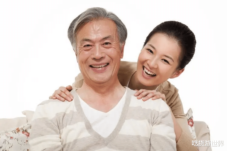 建议中老年:除了喝牛奶,4样“高叶酸”要多吃,增强免疫抗衰老