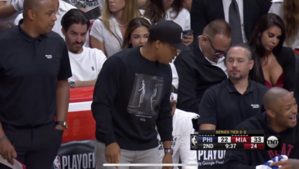 勇士队|赢了，季后赛五战0负！NBA第一福星！这次真能躺赢2700万
