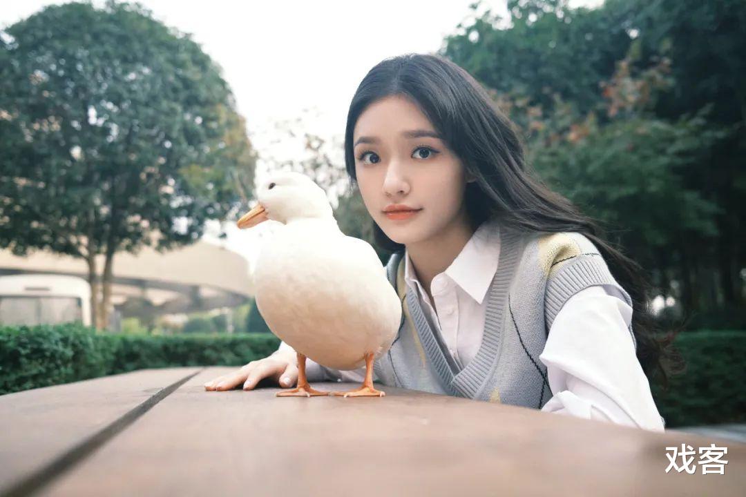 张钧甯|林允，少女的「断舍离」