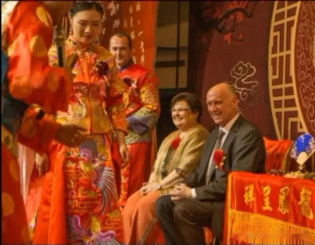 山东姑娘远嫁比利时,生俩娃,发现比利时男人跟想象中不一样