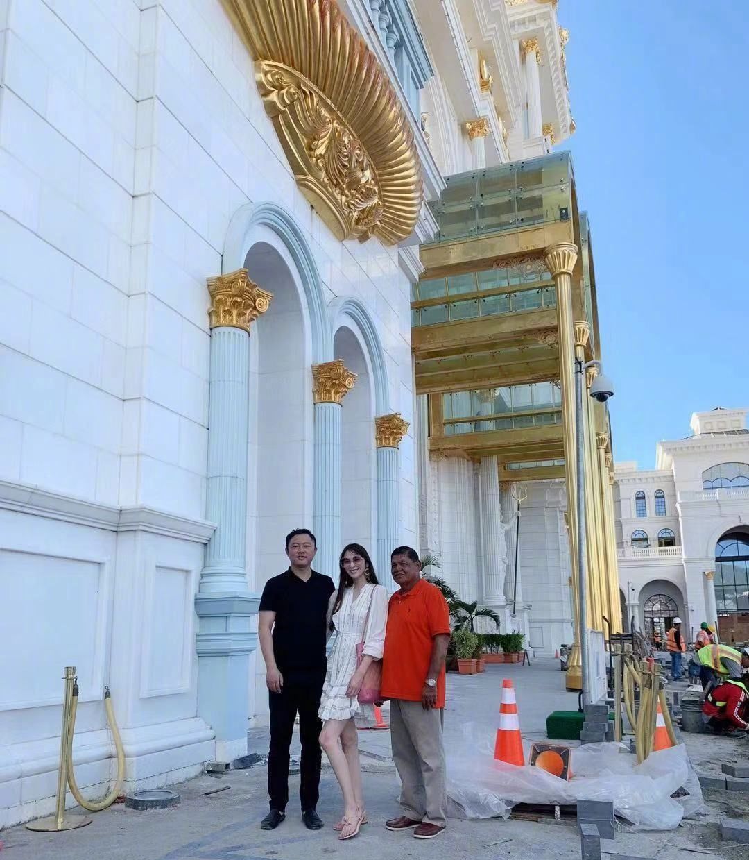 吴佩慈|8年产4子,吴佩慈却还是未婚妻,但大家都忽略了她偷偷攒了50亿