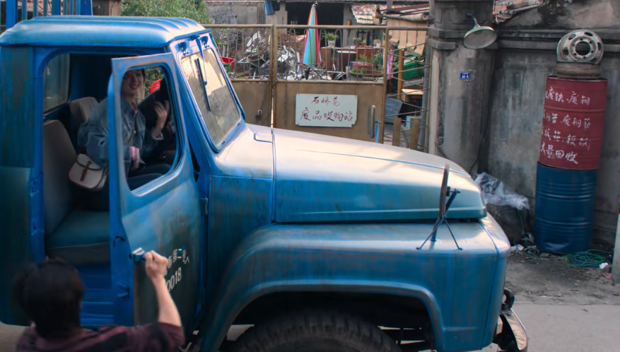 野蛮生长|用“放大镜”看《风吹半夏》被抠到的细节震撼了,比剧情还要绝