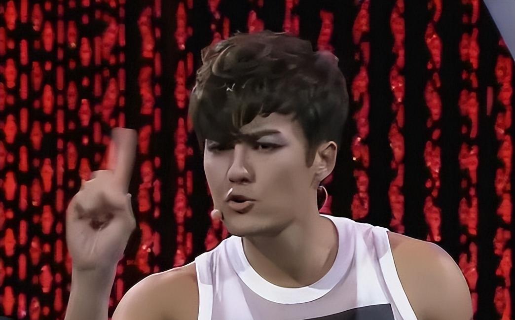 万达电影|没有任何代表作，却能担当评委指手画脚，这些人不尴尬吗？