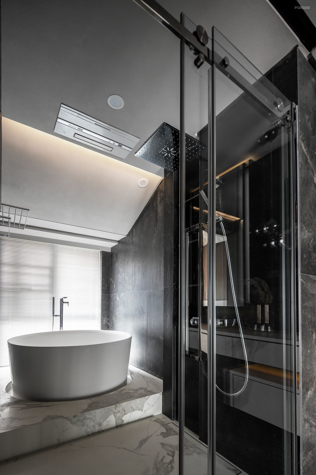 179平的三居室,用现代的工业风,打造高质感的家居空间