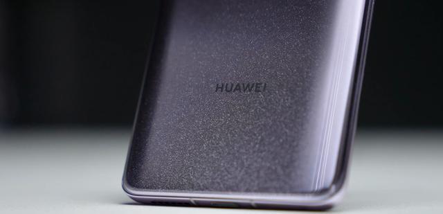 三星Galaxy|3999元起!华为Mate50系列正式上市,支持卫星消息+可变光圈