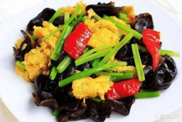 香蕉|提醒中老年人:补钙要趁早!常吃4种“高钙菜”,骨骼强健身体棒