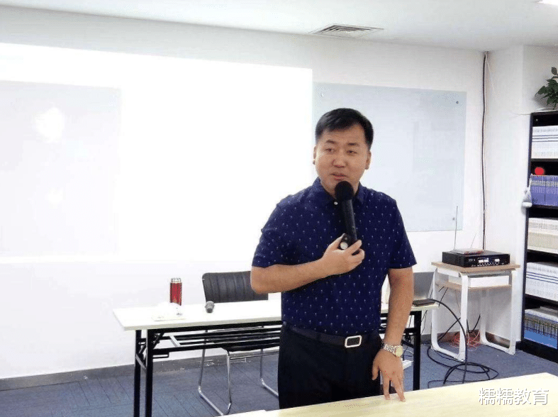 扬州|北大教授“工资单”流出，一个月能赚多少钱？看后不敢相信