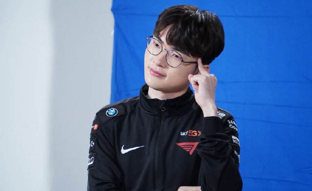 冬奥运动员_羽生结弦|光与影:羽生结弦面对世人,陈巍背对苍生